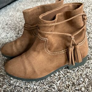 Zoe & Zac Suede-Like Boots